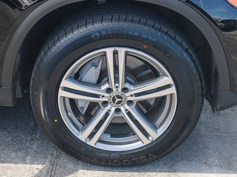 Used 2022 Mercedes-Benz GLC 300 image 11
