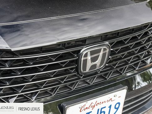 Used 2024 Honda Accord Sport image 11