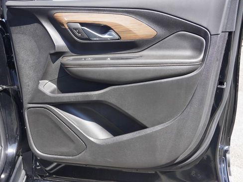 Used 2020 GMC Terrain SLE w/ Driver Convenience Package image 24