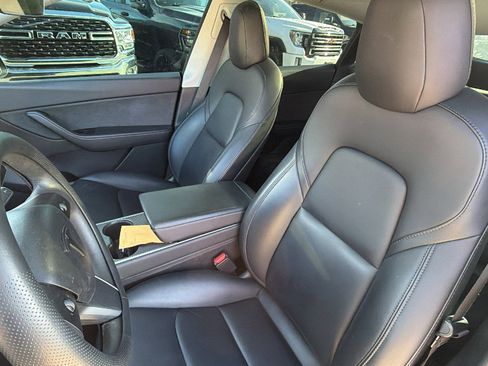 Used 2021 Tesla Model Y 2WD image 17