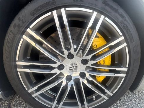 Used 2015 Porsche Panamera AWD/4WD image 60