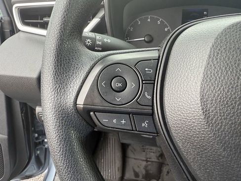 Used 2023 Toyota Corolla LE FWD image 16