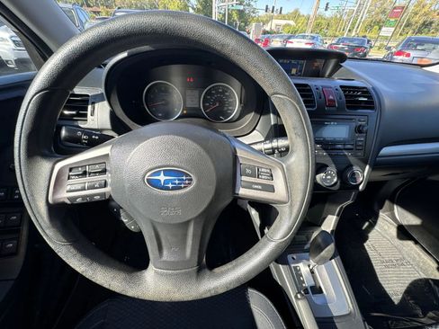 Used 2015 Subaru Forester 2.5i Premium w/ All-Weather Package image 10