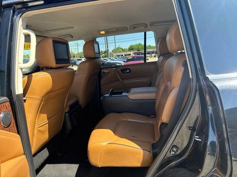 Used 2018 Nissan Armada Platinum w/ Captain Seat Package RWD image 17
