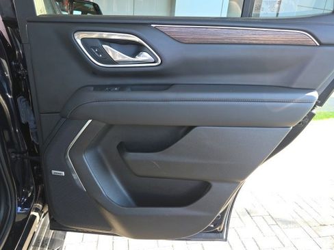 Used 2024 Chevrolet Tahoe High Country image 14