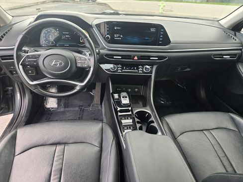 Used 2022 Hyundai Sonata Limited w/ Preferred Accessory Package image 20