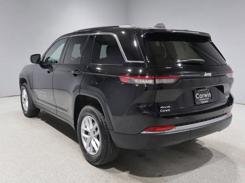 Certified 2024 Jeep Grand Cherokee Laredo X w/ Luxury Tech Group I AWD/4WD image 6