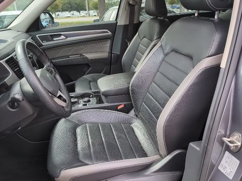 Used 2023 Volkswagen Atlas SEL Premium AWD/4WD image 9