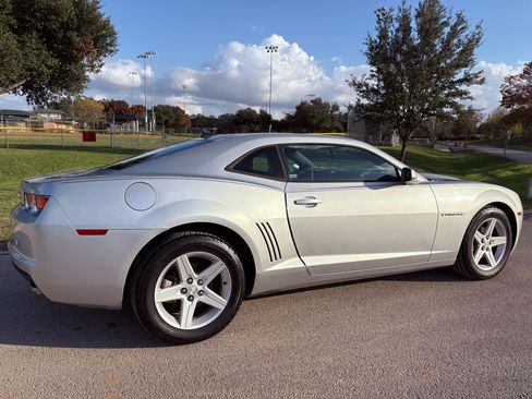 Used 2011 Chevrolet Camaro LT image 60