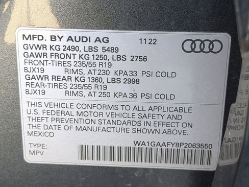 Used 2023 Audi Q5 2.0T Premium w/ Convenience Package image 23