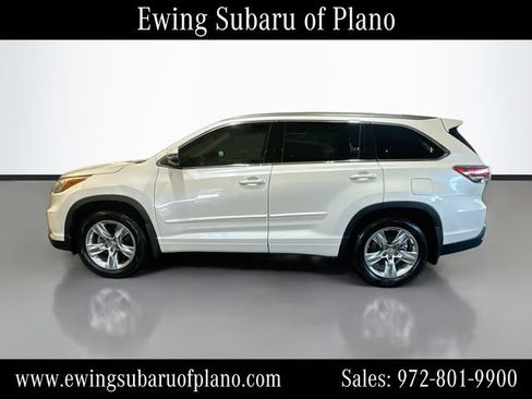 Used 2015 Toyota Highlander Limited Platinum AWD/4WD image 4