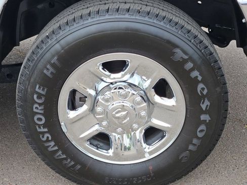 Used 2024 RAM 2500 Big Horn w/ Bed Utility Group image 27