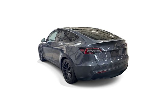 Certified 2023 Tesla Model Y Performance AWD/4WD image 4