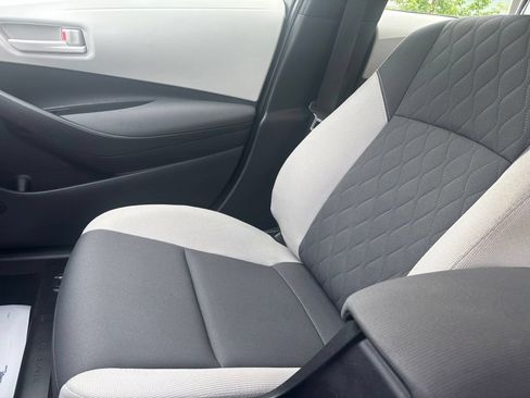 Used 2023 Toyota Corolla LE FWD image 25