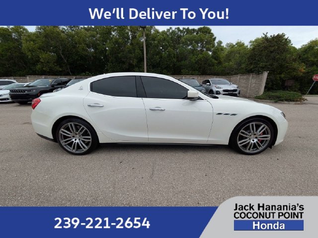 Used 2015 Maserati Ghibli S Q4 AWD/4WD image 3