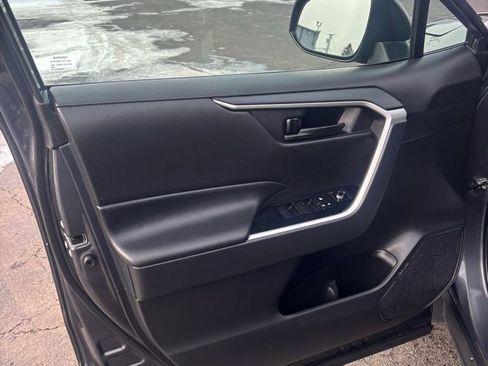 Used 2025 Toyota RAV4 LE image 12