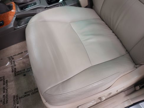 Used 2004 Lexus GX 470 image 12