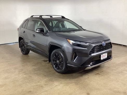 Used 2023 Toyota RAV4 XSE w/ XSE Grade Weather Package AWD/4WD image 4