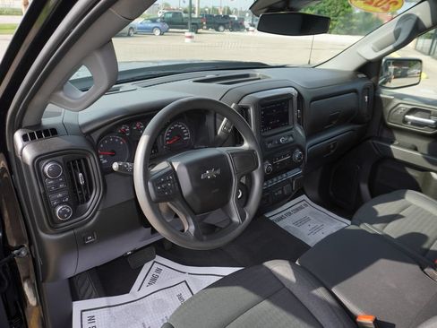 Used 2024 Chevrolet Silverado 1500 Custom w/ Rally Edition AWD/4WD image 25