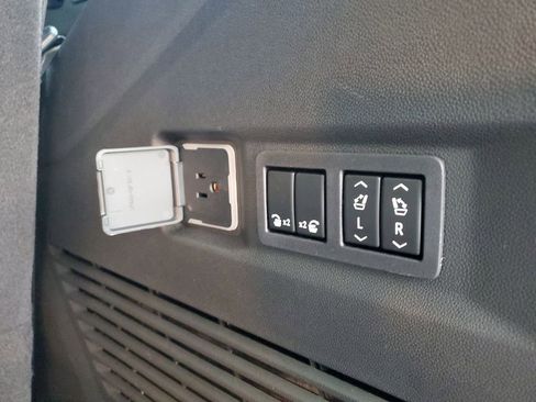 New 2026 Chevrolet Tahoe High Country image 9