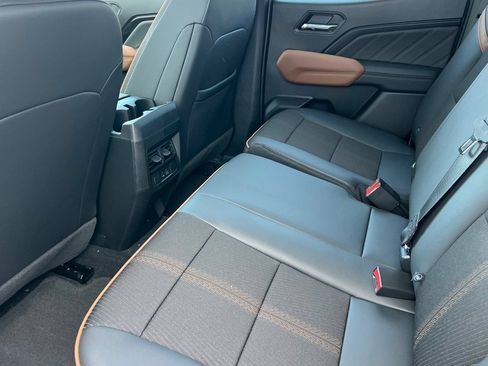 New 2026 GMC Canyon AT4 w/ Technology Plus Package AWD/4WD image 9