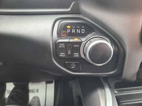 Used 2021 RAM 1500 Big Horn AWD/4WD image 12