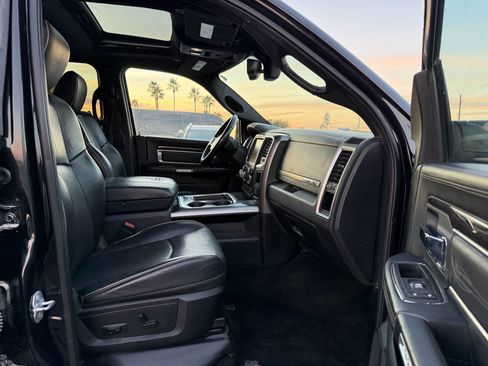 Used 2017 RAM 1500 Limited image 35