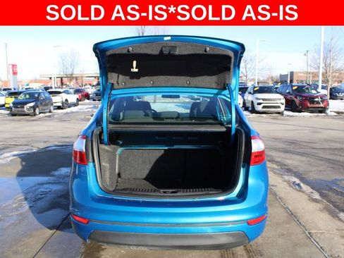 Used 2015 Ford Fiesta SE image 9