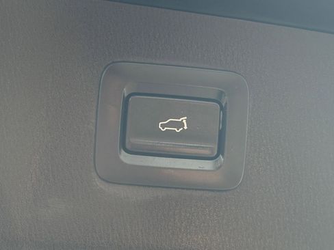 Used 2025 MAZDA CX-5 AWD 2.5 S w/ Preferred Package image 24