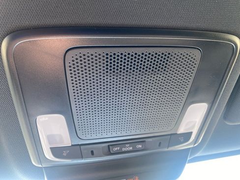 Certified 2025 Honda HR-V Sport image 25