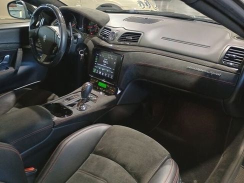 Used 2018 Maserati GranTurismo Sport image 28
