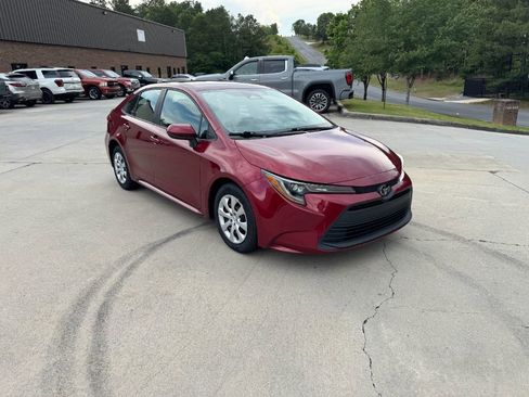 Used 2023 Toyota Corolla LE FWD image 7