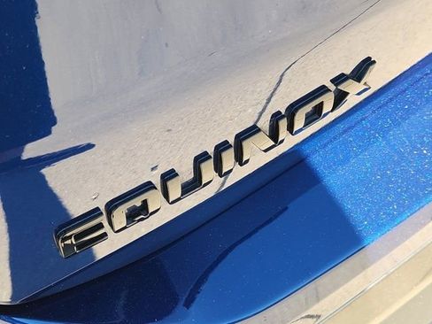 Used 2023 Chevrolet Equinox RS image 9