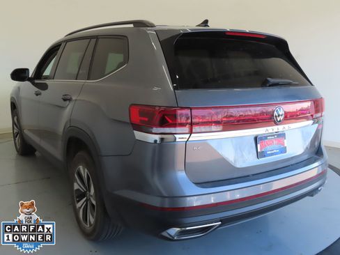 Used 2024 Volkswagen Atlas SE image 7