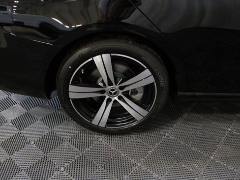 New 2025 Mercedes-Benz C 300 4MATIC Sedan image 9