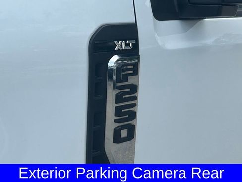 Used 2024 Ford F250 XLT w/ FX4 Off-Road Package image 20