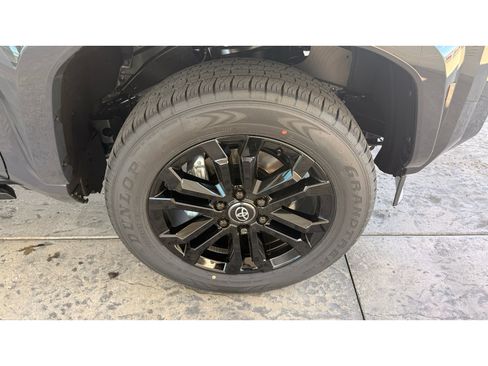 New 2026 Toyota 4Runner 4WD image 11