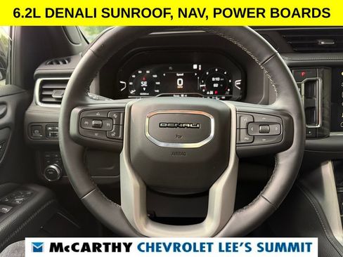 Used 2023 GMC Yukon Denali AWD/4WD image 19
