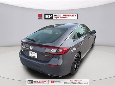 Used 2022 Honda Civic Sport Touring image 5