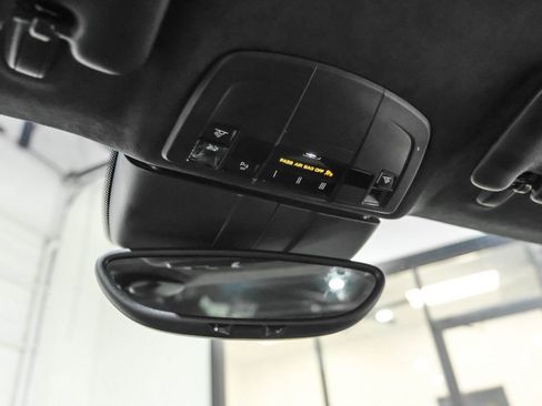 Used 2016 Porsche 911 Carrera Black Edition image 19