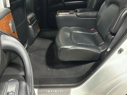 Used 2019 INFINITI QX80 Luxe w/ 22" Wheel Package image 11
