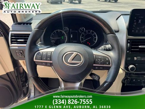 Used 2023 Lexus GX 460 Premium AWD/4WD image 18