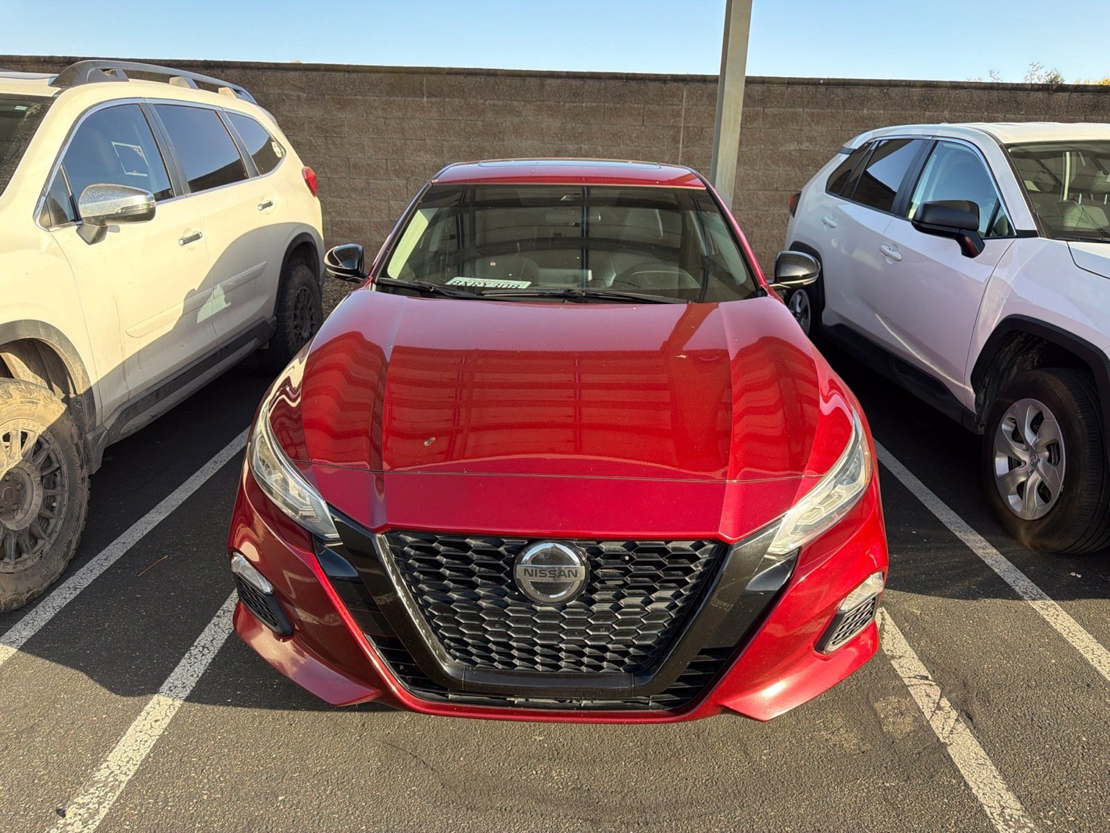 Used 2021 Nissan Altima 2.5 SR w/ SR Premium Package FWD image 3