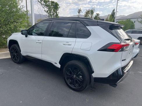 Used 2025 Toyota RAV4 XSE image 21