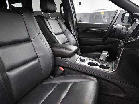 Used 2021 Jeep Grand Cherokee Limited AWD/4WD image 27