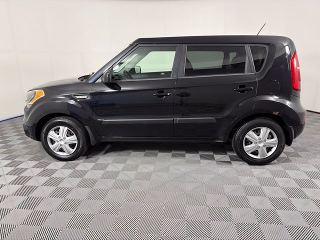 Used 2012 Kia Soul FWD image 9