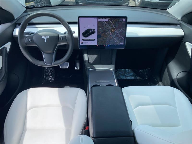 Used 2023 Tesla Model 3 Standard Range RWD image 13