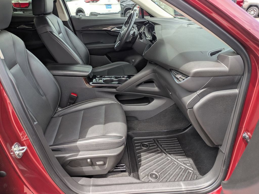 Used 2023 Buick Envision Essence FWD image 22