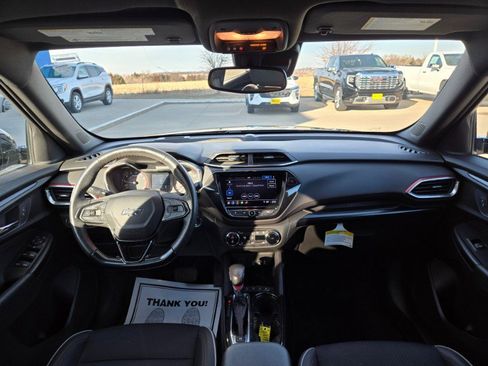 Used 2022 Chevrolet TrailBlazer RS w/ Convenience Package image 21