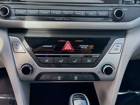 Used 2018 Hyundai Elantra SEL w/ Cargo Package image 14